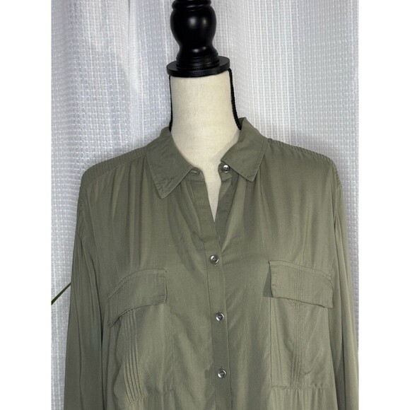 Chico’s Women’s 3 US XL Silky Long Sleeve Olive Green Workwear Button Up Blouse - Picture 3 of 12